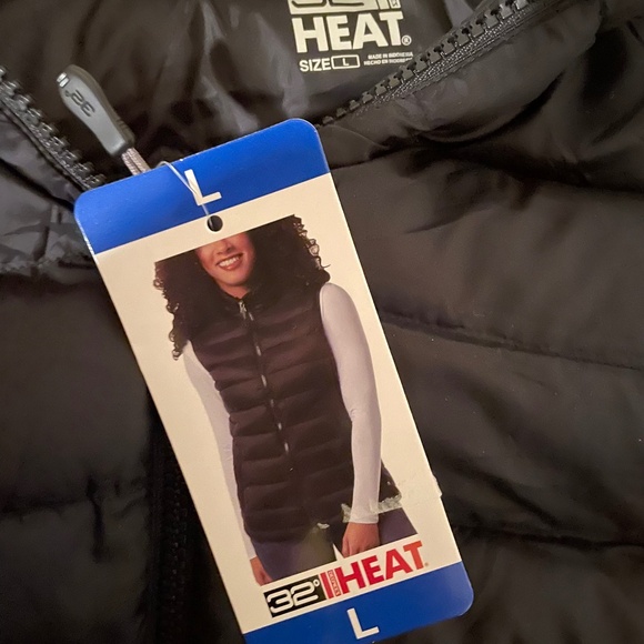 NWT 32 Degrees Lightweight Poly-fill Packable Vest Sz M, L, XL Black - Picture 5 of 6